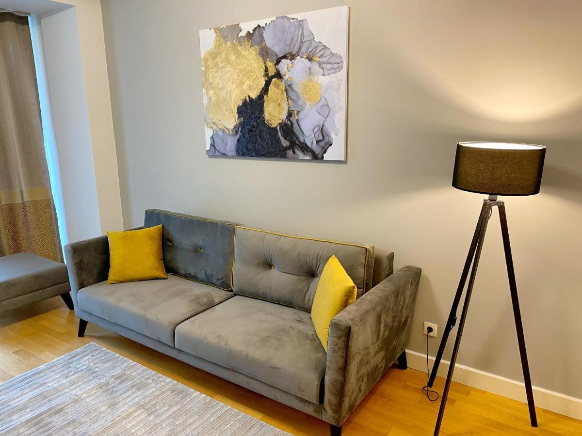 The Y Istanbul Suites Екстериор снимка