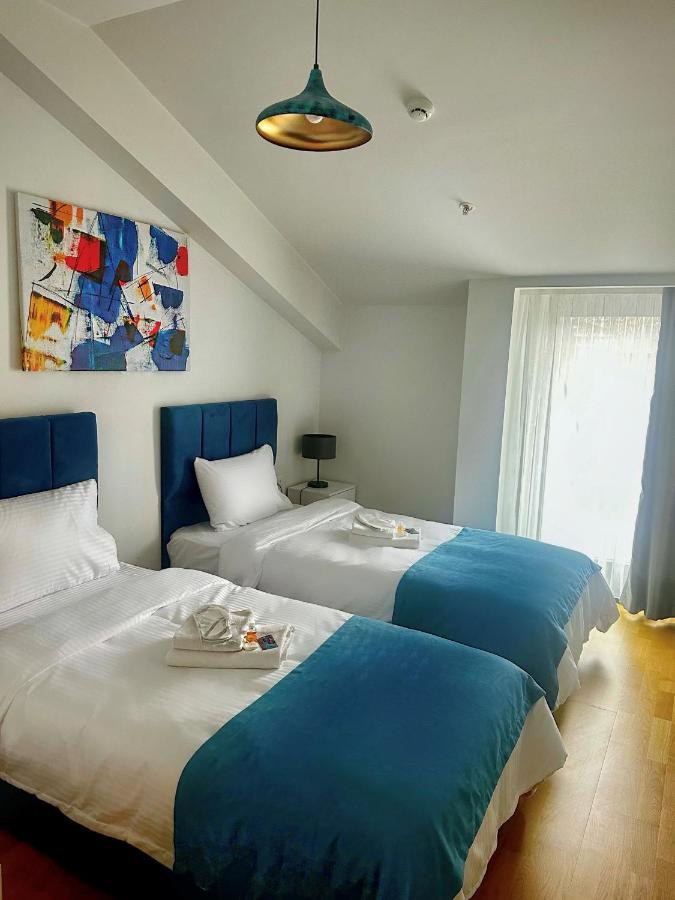 The Y Istanbul Suites Екстериор снимка