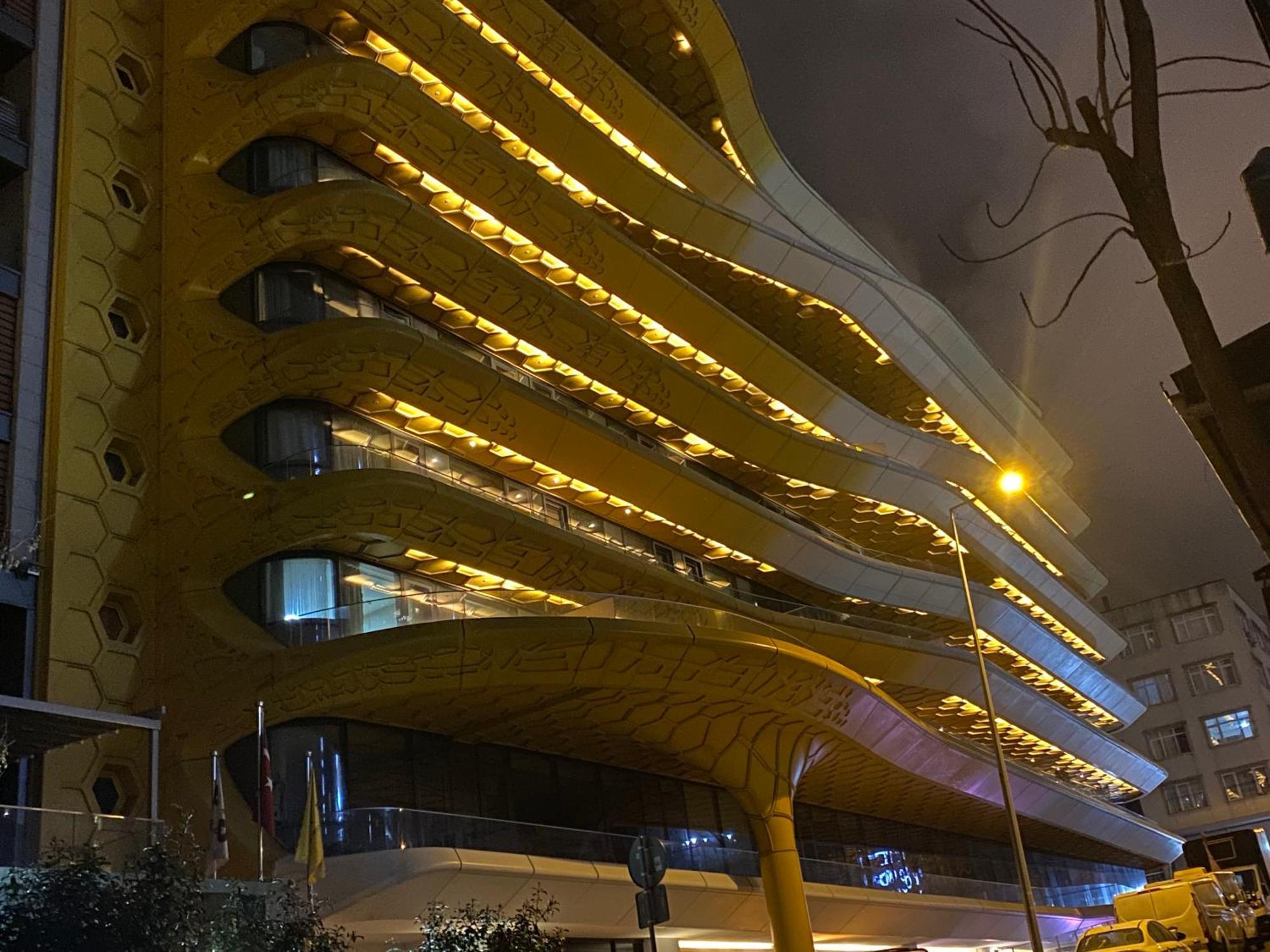 The Y Istanbul Suites Екстериор снимка