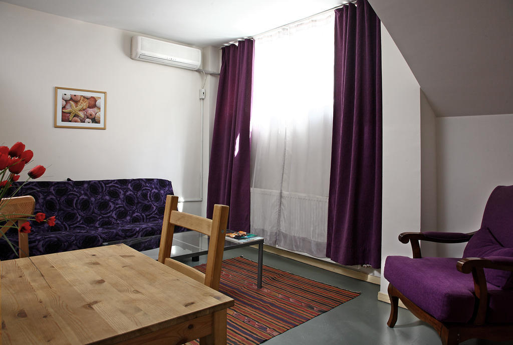 The Y Istanbul Suites Екстериор снимка